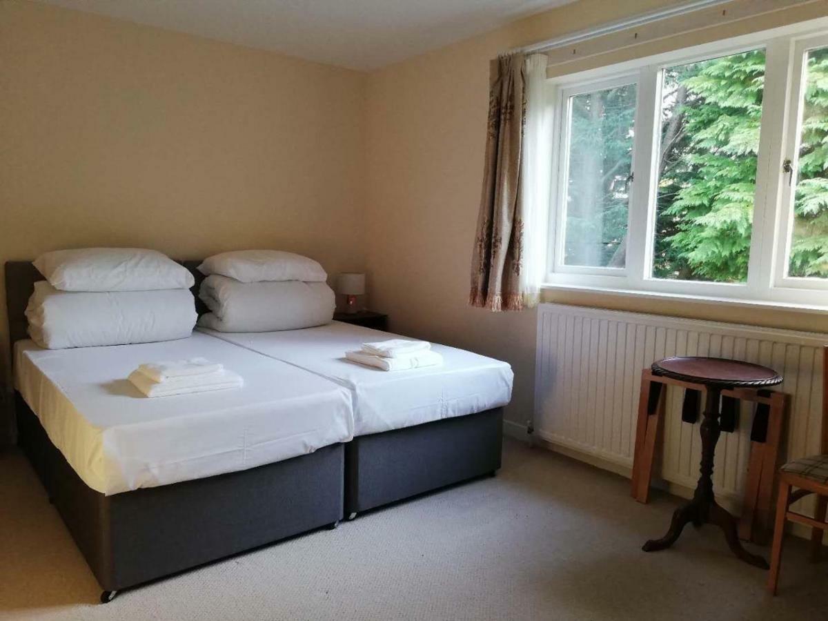 Robinhill Garden Hotell Forres Eksteriør bilde